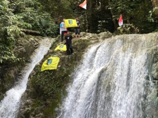 Sambut HUT RI Ke-79 SEMMI Cabang Aceh Selatan Laksanakan Pengibaran Bendera Merah Putih